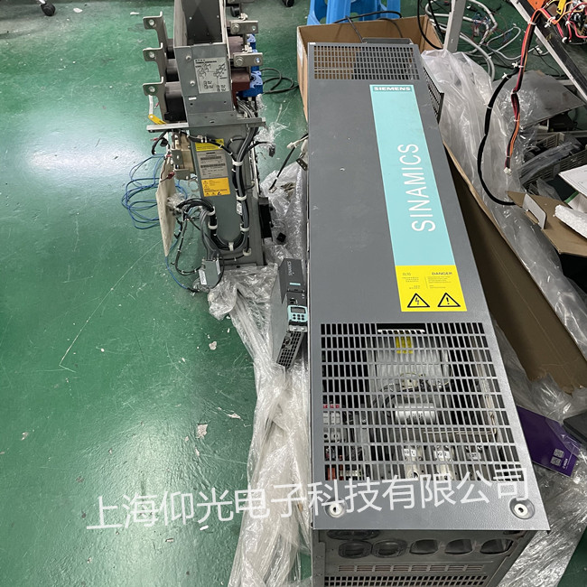 ���T��S120�ŷ������S��6SL3040-0LA00-0AA1�@ʾ��