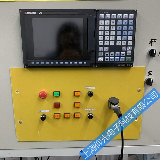 ���┵(sh��)��ϵ�y(t��ng)�S���_�C�@ʾ�󾯴��a