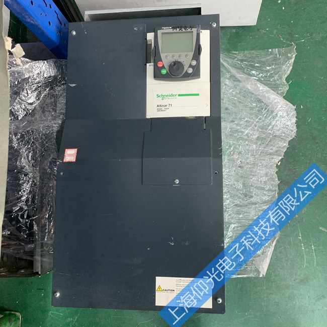 ʩ�͵�׃�l����ҊEF�󾯶�·���ϾS��