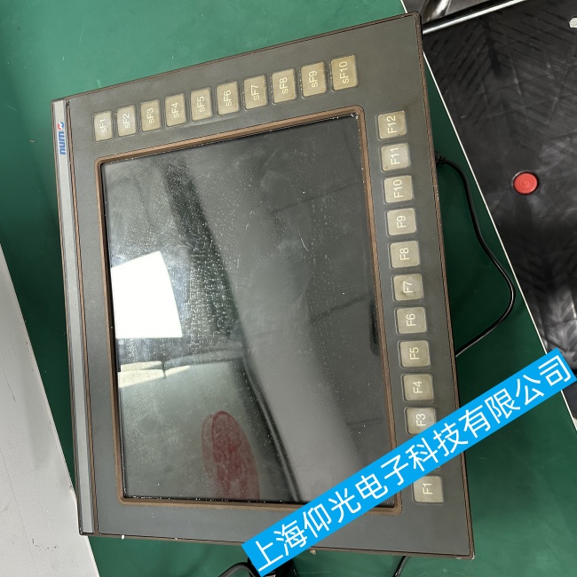 ����NUM�~����ϵ�yNum Drive�o���_�C���ϾS��̎������