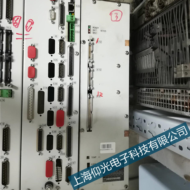 HEIDENHAIN���h��(sh��)�ؾS��ϵ�y(t��ng)��Ļ��늟o(w��)�@ʾ����