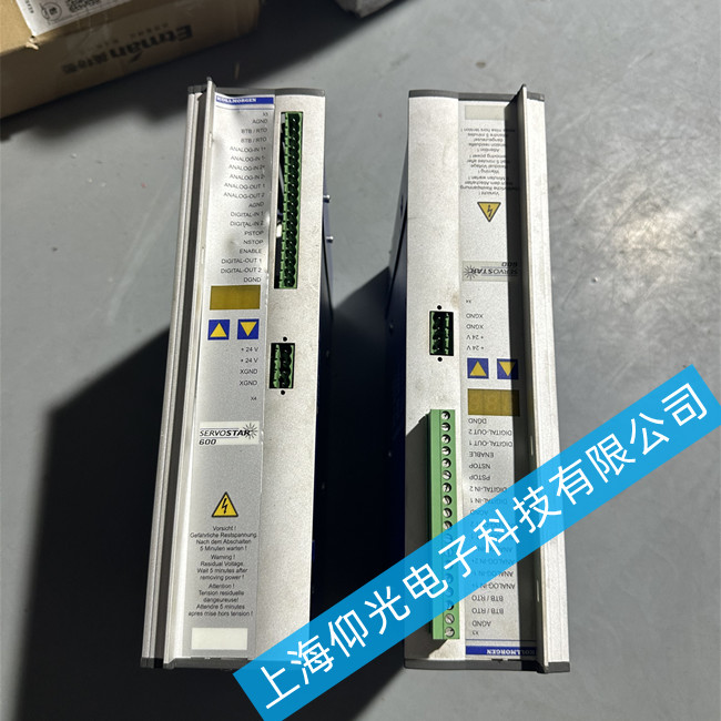 Kollmorgen�Ơ�Ħ�� Servostar620ϵ���ŷ������S��-�@ʾF04�S��